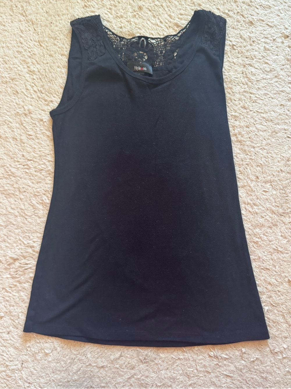 Y2K style & co tank